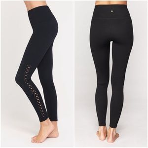 Spiritual Gangster Self Love Leggings in Black SZ XS EUC